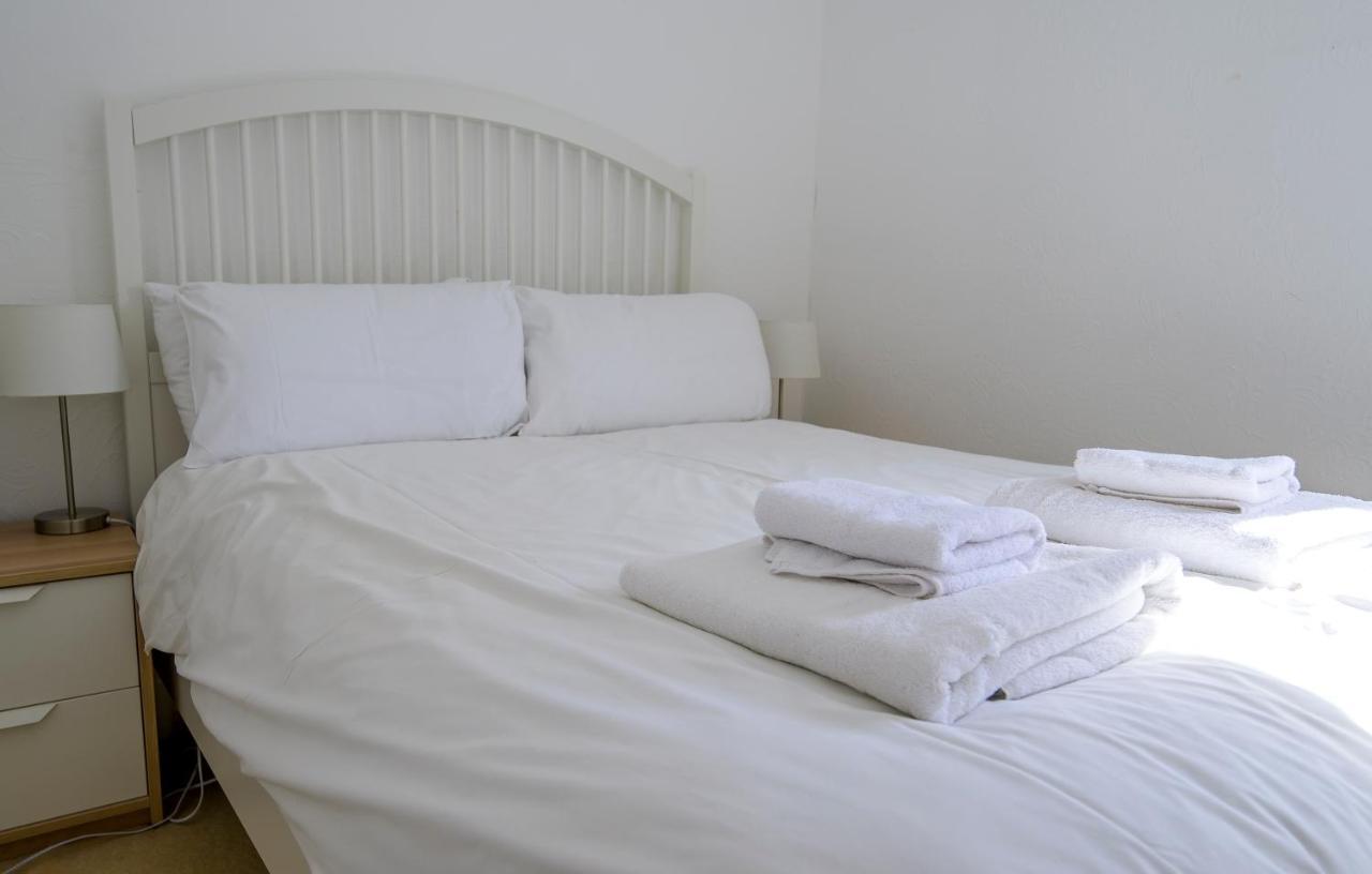 Escape To A Clifftop Chalet With Pool And Tennis Onsite - 1A Kingsdown Holiday Park Экстерьер фото