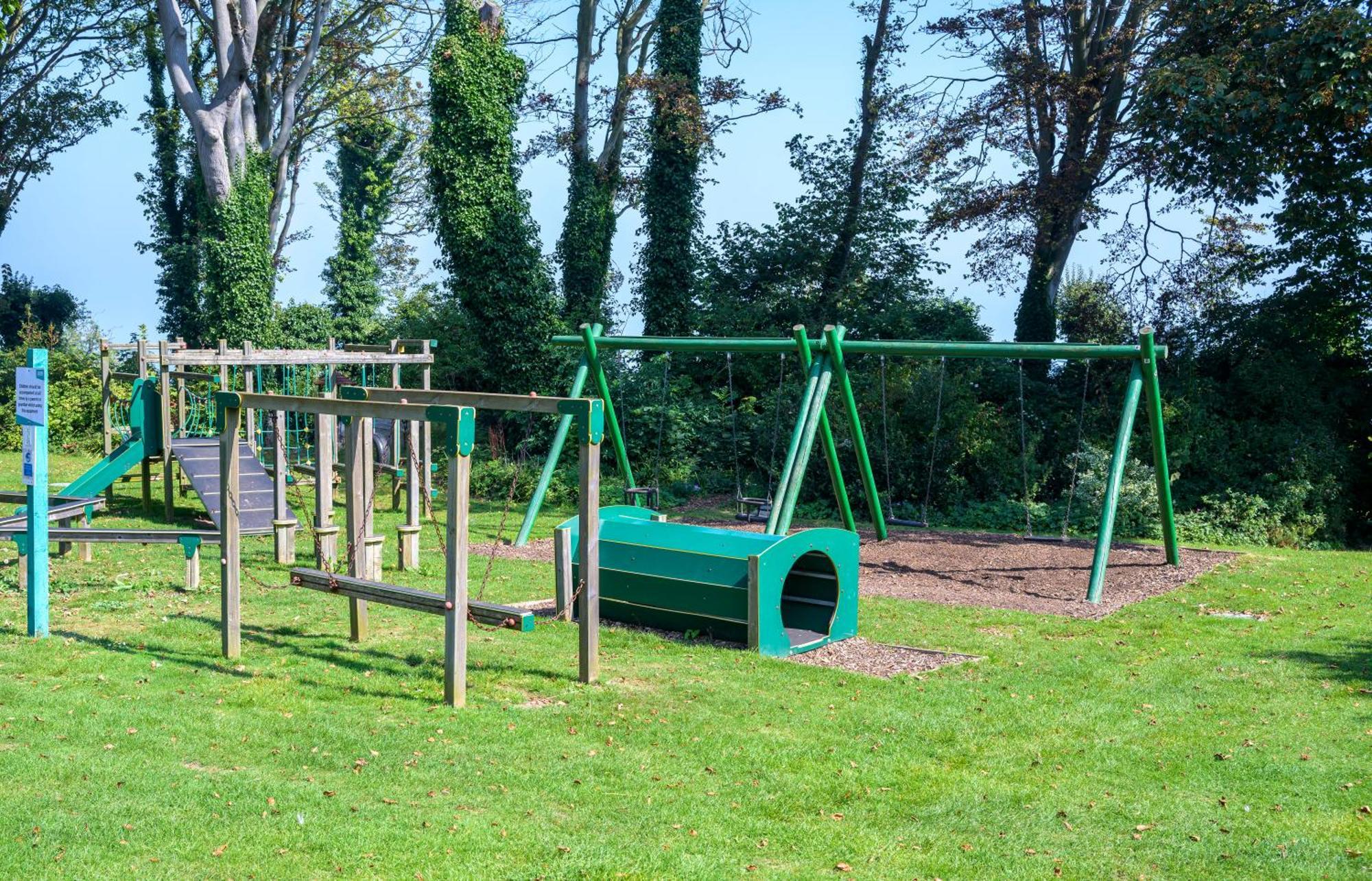Escape To A Clifftop Chalet With Pool And Tennis Onsite - 1A Kingsdown Holiday Park Экстерьер фото